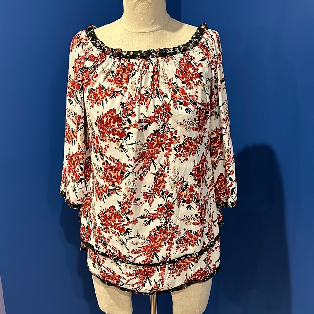 WHBM top